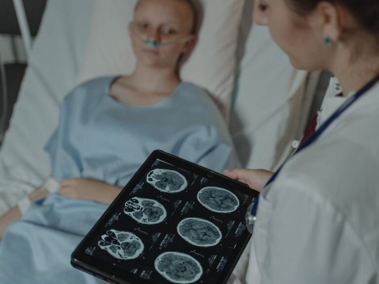 Read more about the article Prawie połowa Polaków wie za mało o profilaktyce nowotworowej