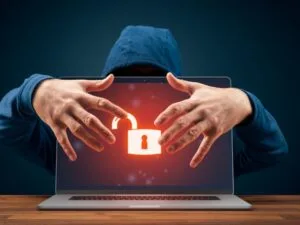 Read more about the article Firmy przechowują cenne dane osobowe. A liczba cyberataków rośnie