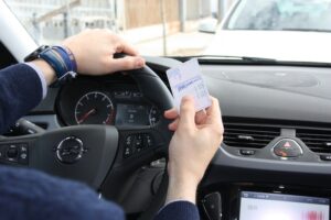 Read more about the article Sprawy, jakie warto wiedzieć przed kursem prawa jazdy