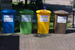 Read more about the article Wyszukiwarka odpadów podpowie, jak prawidłowo je segregować