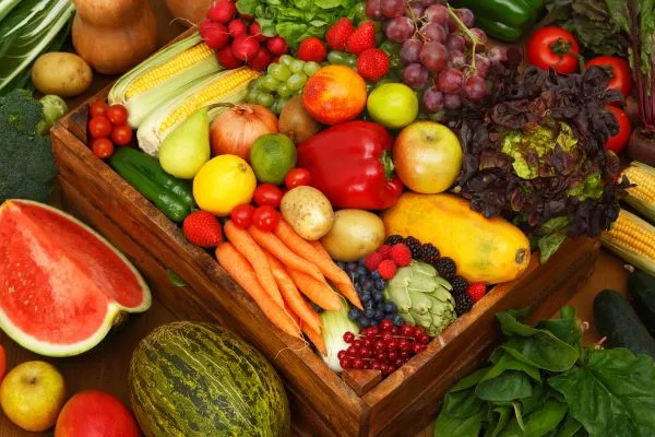 Read more about the article Polacy chcą się uczyć zdrowych nawyków żywieniowych. Restrykcyjne diety cud nie działają