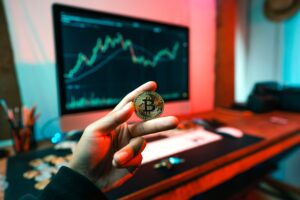 Read more about the article Bezpieczeństwo kryptowalut– czy należy chronić cyfrowe zasoby?