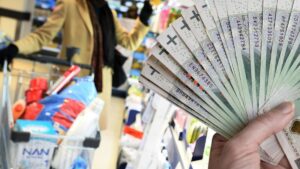 Read more about the article Blisko 80 proc. Polaków nie odczuwa spowolnienia inflacji.