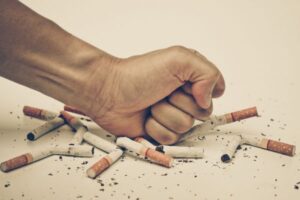 Read more about the article Woreczki nikotynowe alternatywą dla papierosów – analiza Instytutu Staszica