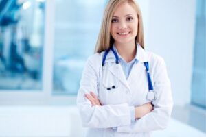 Read more about the article Coraz więcej lekarzy proponuje pacjentom tzw. medycynę alternatywną