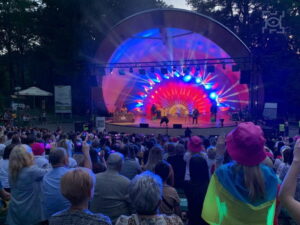 Read more about the article Międzypokoleniowy koncert dla mieszkańców i mieszkanek Lublina – Muszla w Ogrodzie Saskim 14.IX.