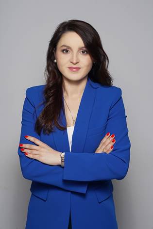 adw. Karolina Pilawska