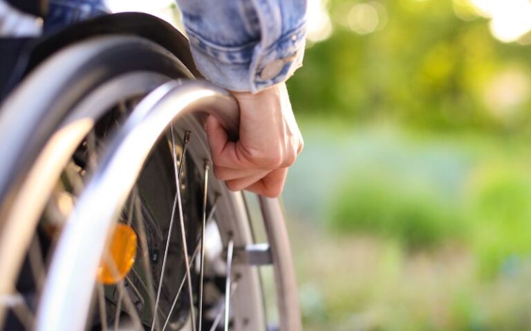 Read more about the article Świadczenie wspierające będzie wypłacane równolegle z rentą socjalną