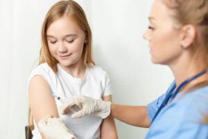 Read more about the article Co dalej z programem szczepień przeciw HPV? Deklaracja MZ