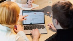 Read more about the article Allegro gospodarczym kołem zamachowym. Generuje 1% polskiego PKB