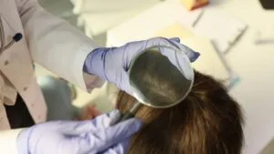 Read more about the article Liposomalna witamina C Altrient i jej wpływ na zdrowie włosów