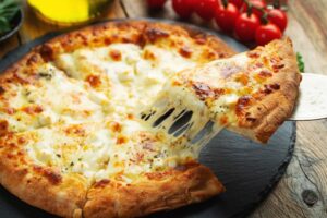 Read more about the article Jaki ser na pizzę? Poznaj włoskie propozycje