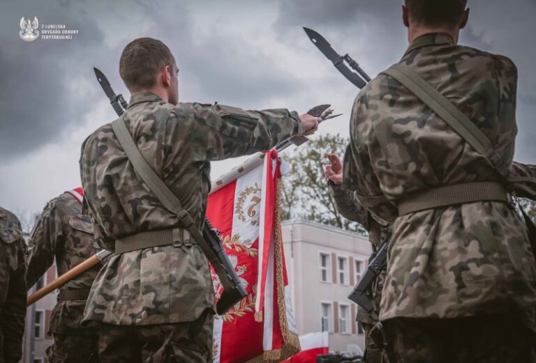 Read more about the article Ja żołnierz Wojska Polskiego, przysięgam – przysięga wojskowa żołnierzy 2LBOT