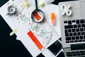 Read more about the article Czy warto inwestować w akcje spółek rozwijających sztuczną inteligencję?