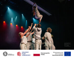 Read more about the article Fundacja Sztukmistrze – Spektakl  Nana na nana – Dom Żołnierza 14.XII.