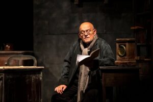 Read more about the article Sprzedawca życzeń – monodram A. Ferencego – Teatr Stary 15.II.