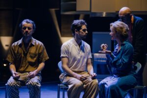 Read more about the article Dekalog Teatralny: Serce – Centrum Kultury 7,8,9.III.