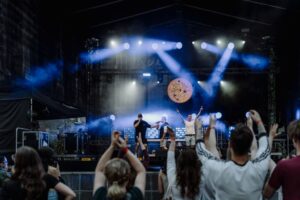 Read more about the article To oni wystąpią przed muzyczną gwiazdą Nocy Kultury | Młody rap