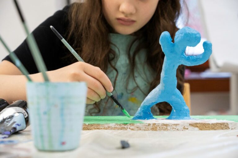 Read more about the article Małe AeSPe – Zajęcia w pracowniach dla młodzieży – Warsztaty Kultury IX.-XI.