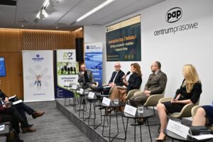 Read more about the article Pracownicy boją się badań, pracodawcy boją się kosztów