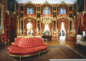 Read more about the article Konserwacja XIX-wiecznego zespołu mebli w stylu Ludwika XVI, XIX-wiecznego wyposażenia pałacu w Kozłówce