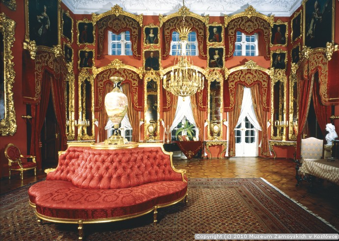 Read more about the article Konserwacja XIX-wiecznego zespołu mebli w stylu Ludwika XVI, XIX-wiecznego wyposażenia pałacu w Kozłówce