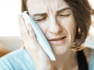 Read more about the article Ból zęba wrogiem efektywności, abonament do dentysty – pożądanym benefitem