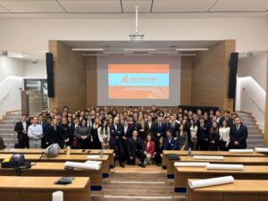 Read more about the article Bez zdrowia, mieszkań i pracy nie ma przyszłości – młode pokolenie stawia warunki. Polska 2026 w pięciu punktach.