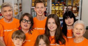 Read more about the article Zakupy z mocą pomagania – Wielkanocna Zbiórka Żywności 20-21.III.