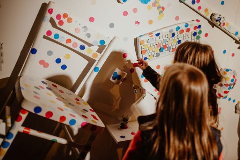 Read more about the article Noc Kultury w świecie dobranocek: Kubuś Puchatek i Przyjaciele