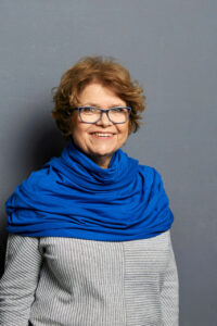 Read more about the article „Bitwa o Kulturę” Spotkanie z Anną Bikont 9.VI.
