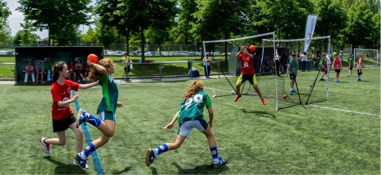 Handball